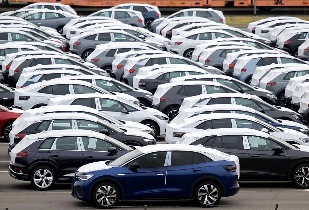 Marché automobile: les ventes en léger repli à fin avril 2024